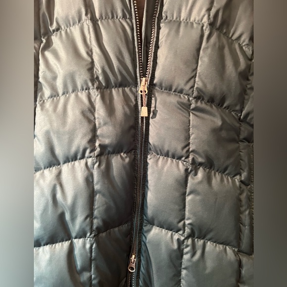 Women’s Eddie Bauer prima lift winter coat - Picture 2 of 6